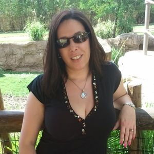 Meet your Posher, Crystal